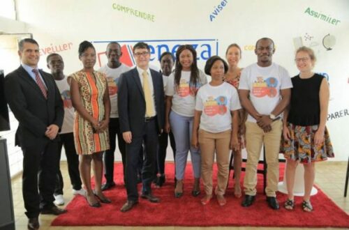 Article : Eneza Education lance iEduk, la première plateforme interactive d’apprentissage par SMS, en Côte d’Ivoire